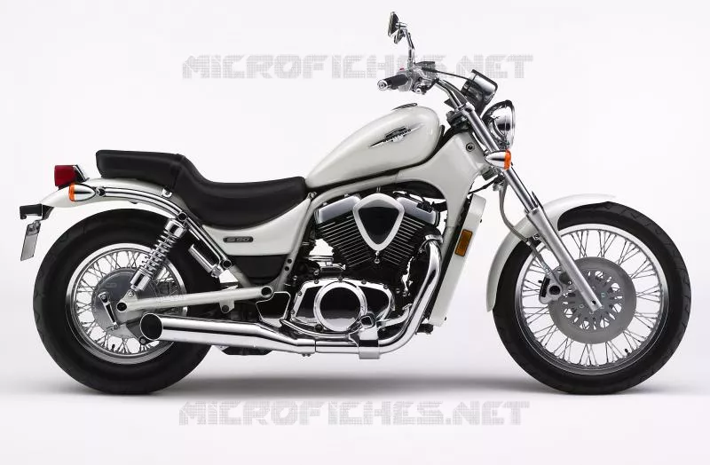 * PHOTOGRAPHIE DE COULEUR VS800K7 * Suzuki MOTO 800 INTRUDER 2007  VS800K7(E3/E28)