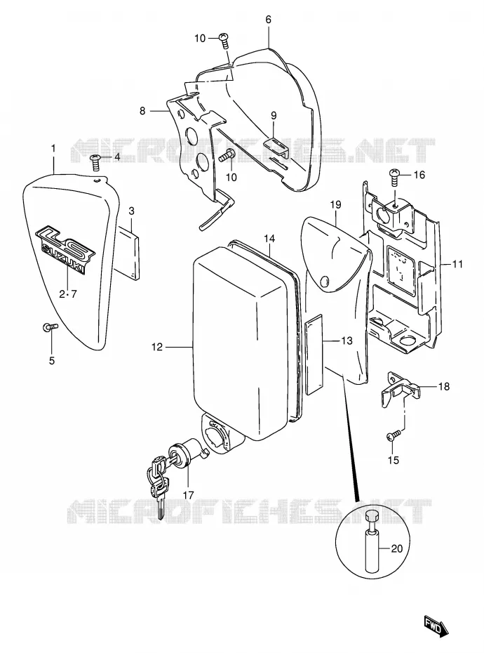 CARENAGES ARRIERE  (MODELE K2/K3) Suzuki MOTO 650 BOULEVARD 2001  LS650PK1(E3/E28)