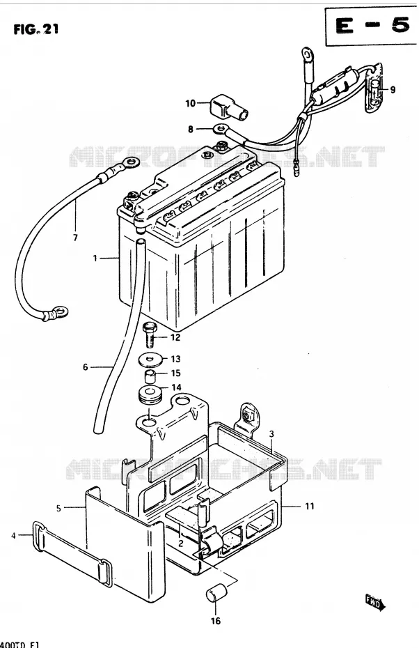 BATTERIE Suzuki MOTO 400 GSX 1983  GSX400TD