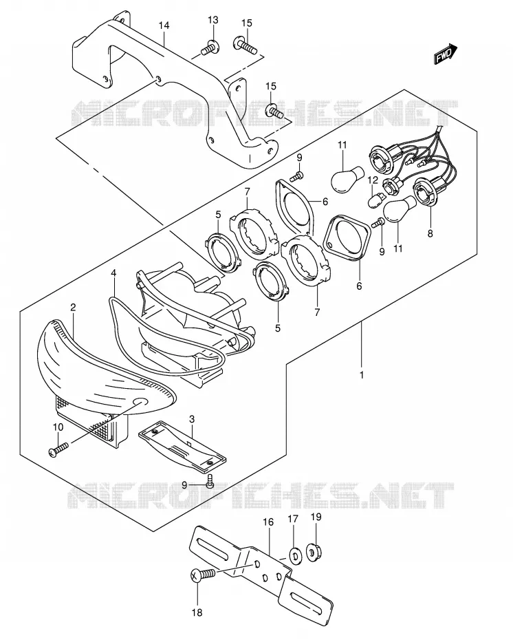 FEU ARRIERE (MODELE K3) Suzuki MOTO 600 GSX-F 1998  GSX600FUW(E2)
