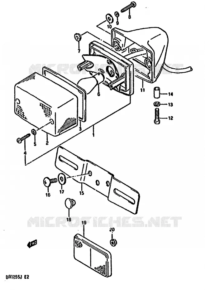 FEU ARRIERE Suzuki MOTO 125 DR 1985  DR125SF(F/H/J)