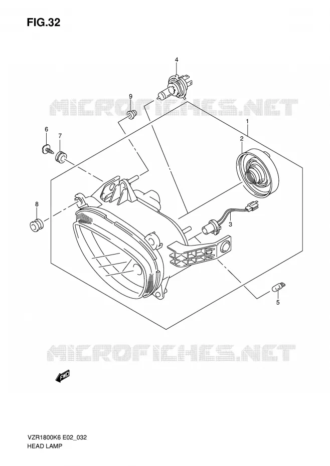 PHARE (VOIR NOTE) Suzuki MOTO 1800 INTRUDER 2007  VZR1800K7(E2)