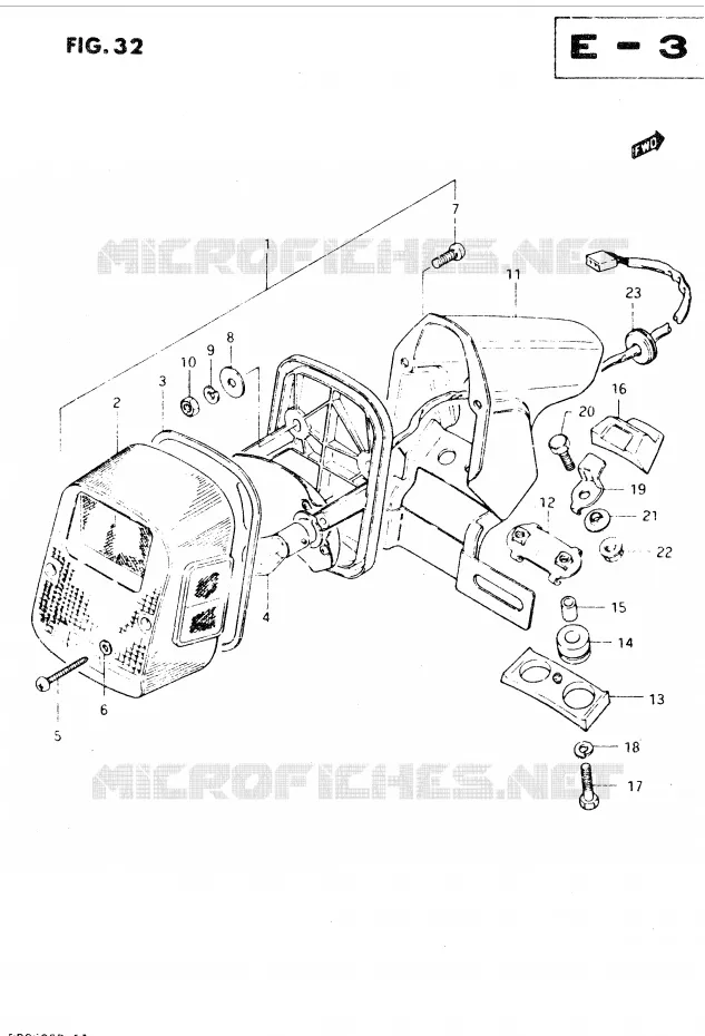 FEU ARRIERE (E2, E4, E21, E25) Suzuki MOTO 250 DR 1982  DR250SZ(E1)
