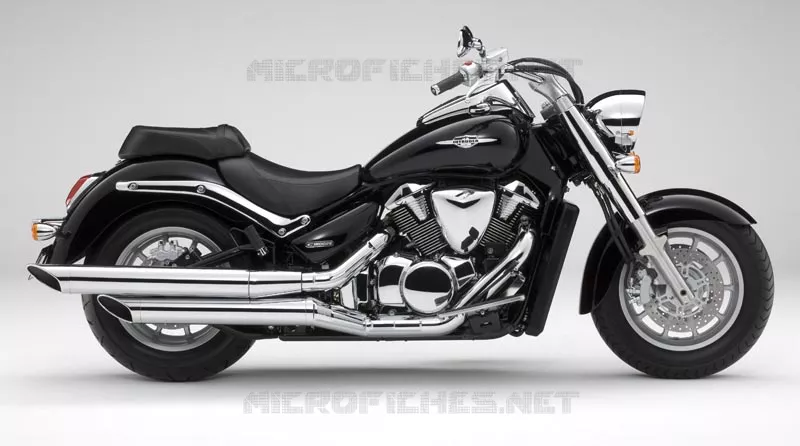 * PHOTOGRAPHIE DE COULEUR VLR1800K9 * Suzuki MOTO 1800 INTRUDER 2010  VLR1800L0(E2)