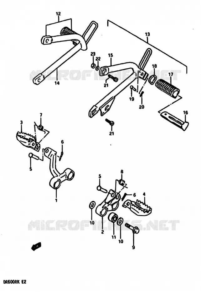 REPOSE PIED Suzuki MOTO 600 DR 1987  DR600R H/DR600RU H