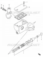 MAITRE CYLINDRE D'EMBRAYAGE pour Suzuki INTRUDER 800 1996